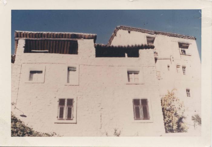 [VIDE]