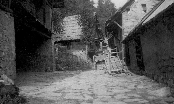 [VIDE]