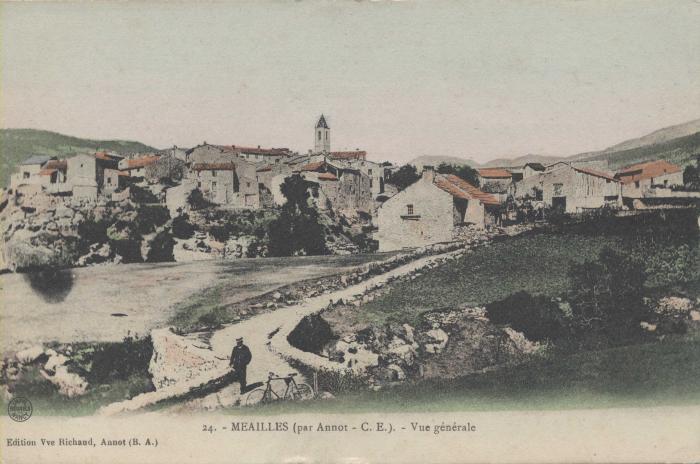 24.- MEAILLES (par Annot - C.E.) - Vue générale
