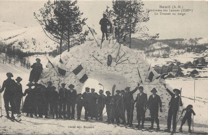 Beuil (A.-M.) - Skidrome des Launes (1520m) - le tunnel en neige