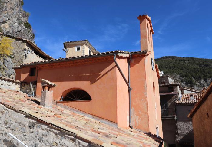 église paroissiale Saint-Jean-Evangéliste et Paul. Cliché : Thomassin, Philippe, Roudoule, écomusée en terre gavotte, mars 2019.