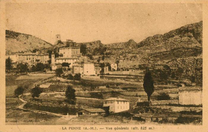 LA PENNE (A.-M) . - Vue générale (alt. 825 m.)