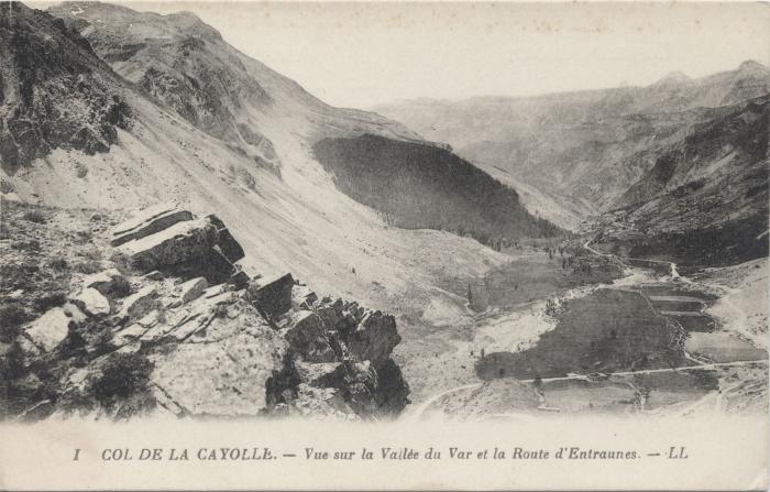 1 Col de la Cayolle - Vue sur la vallée du Var et la Route d'Entraunesiècle - LL