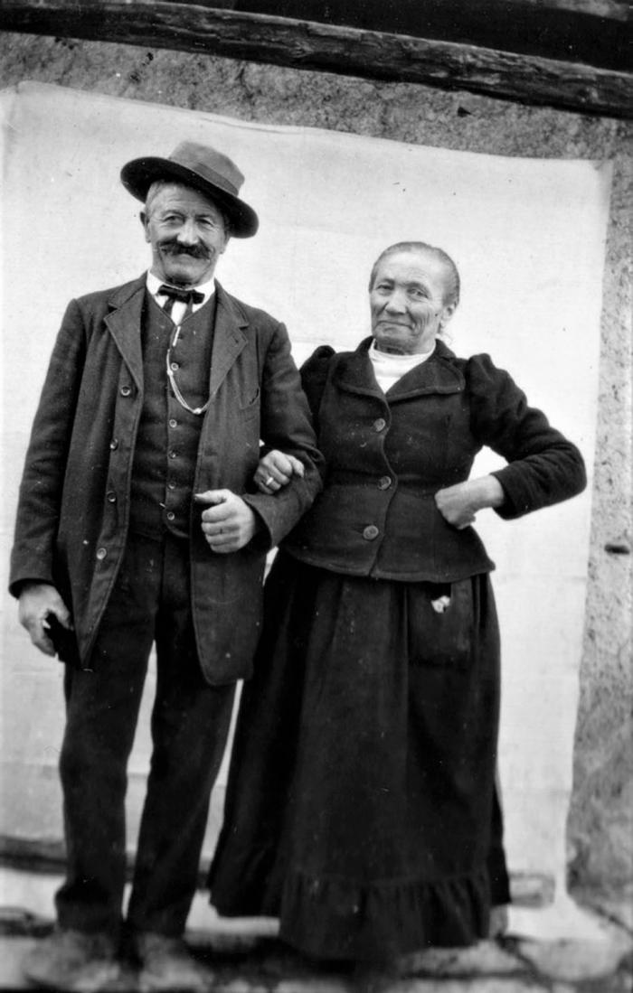 [Couple Lance, Les Barels, hameau des Laves, 1917]