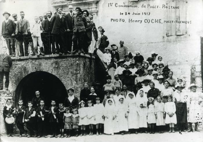 1ère Communion de Puget-Rostang, le 24 juin 1917. Photo Henry Coche, Puget-Théniers