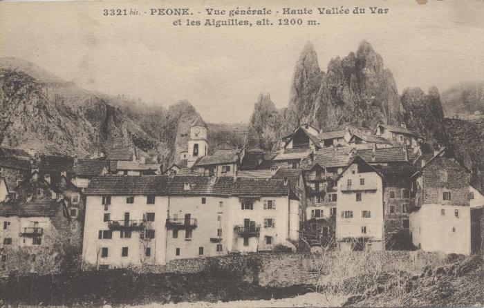 3321 bis Péone - vue générale et les Aiguilles - Haute vallée du Var - alt.1200m